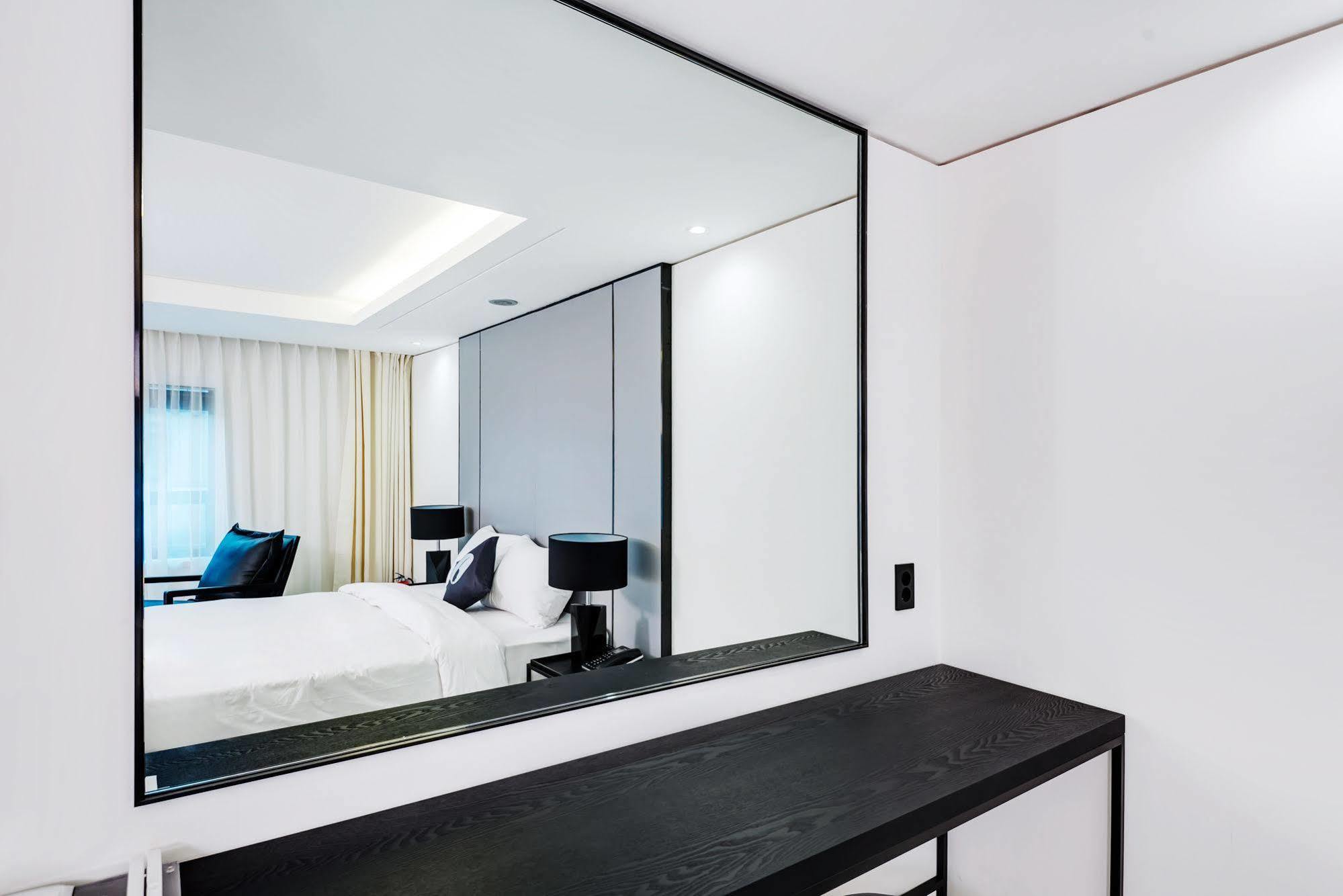 Hotel The Designers Yeouido Seoul Exteriör bild